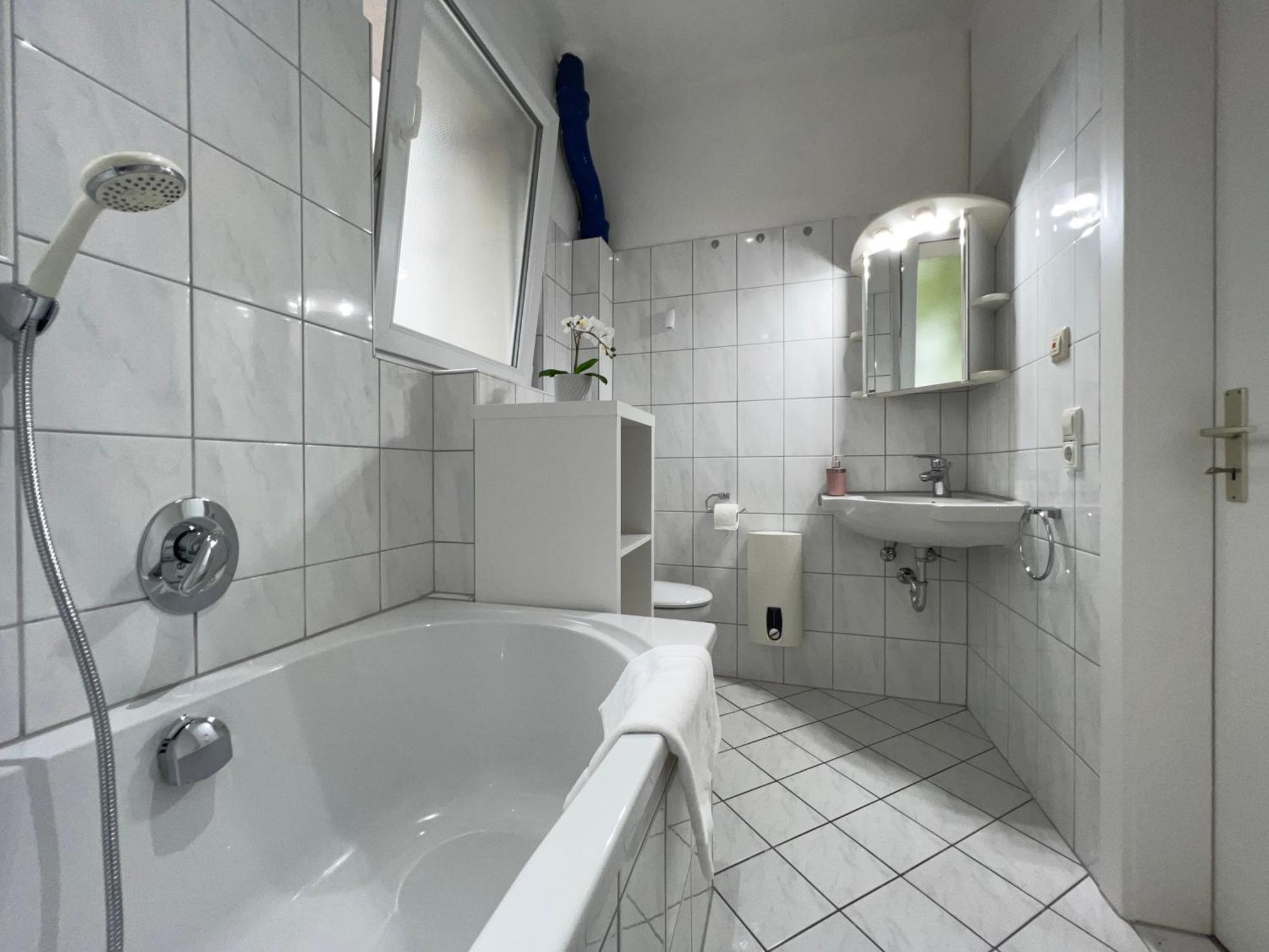 Uebernachten In Grosser Maisonette-Wohnung By Rabe Karlsruhe Bagian luar foto