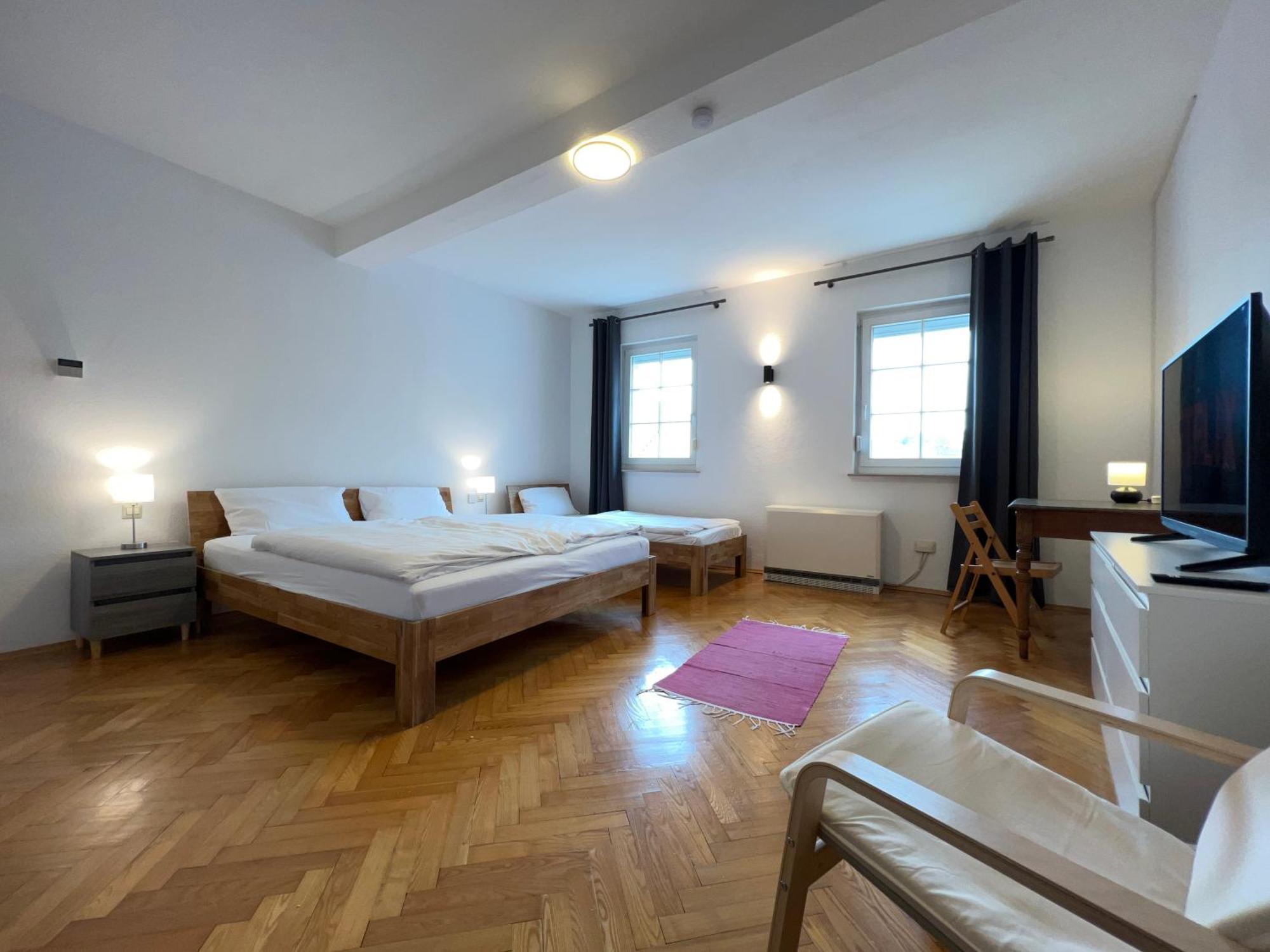 Uebernachten In Grosser Maisonette-Wohnung By Rabe Karlsruhe Bagian luar foto